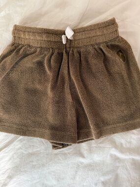 Plush Terry Shorts in Brown
